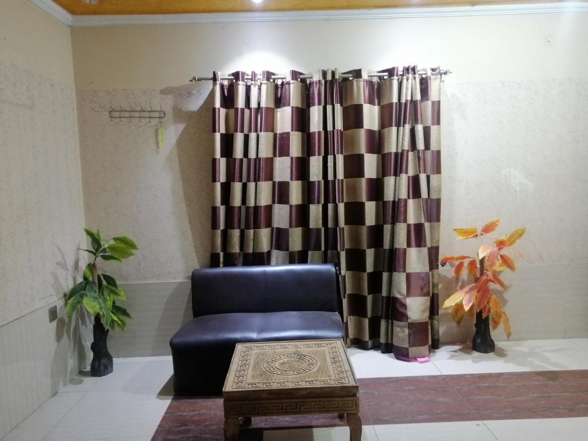 Hajveryinn_Hotel Lahor Dış mekan fotoğraf
