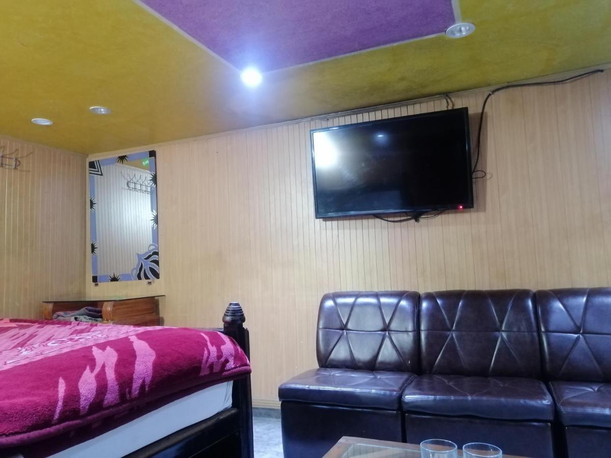 Hajveryinn_Hotel Lahor Dış mekan fotoğraf